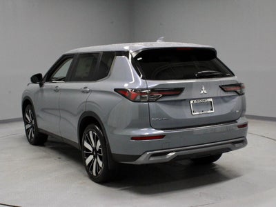 2026 Mitsubishi Outlander SE