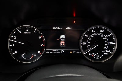 2026 Mitsubishi Outlander LE