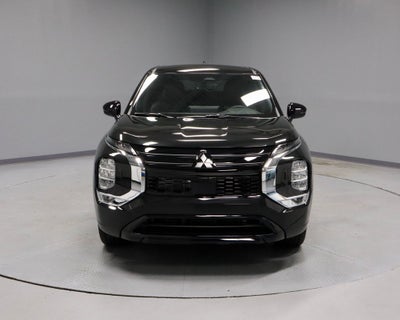 2026 Mitsubishi Outlander LE