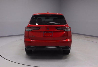 2026 Mitsubishi Outlander LE