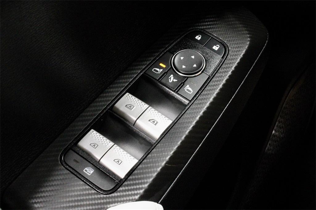 2025 Mitsubishi Outlander Platinum Edition