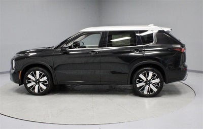 2025 Mitsubishi Outlander Platinum Edition