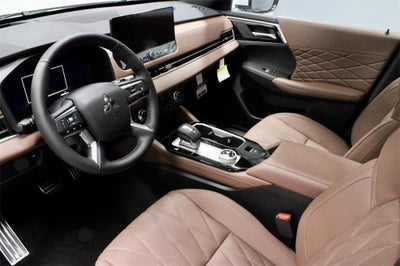 2025 Mitsubishi Outlander SEL