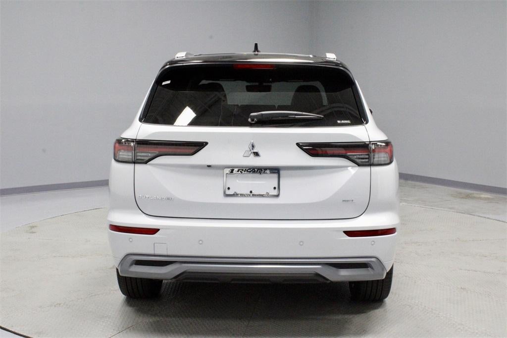 2025 Mitsubishi Outlander SEL