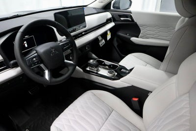 2026 Mitsubishi Outlander SEL