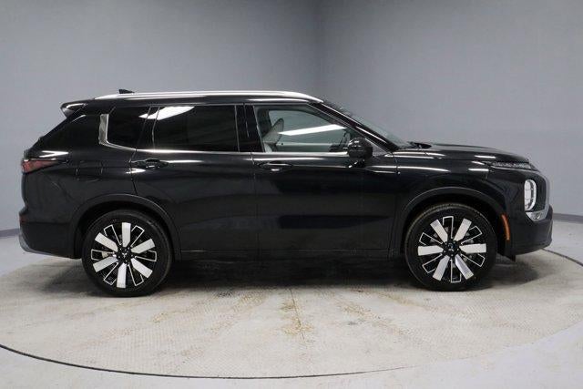 2026 Mitsubishi Outlander SEL