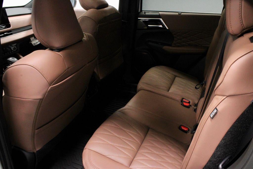 2026 Mitsubishi Outlander SEL
