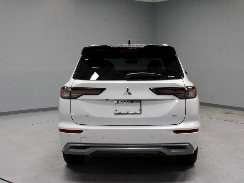 2026 Mitsubishi Outlander SEL