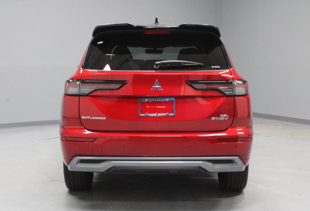 2026 Mitsubishi Outlander Plug-In Hybrid SEL
