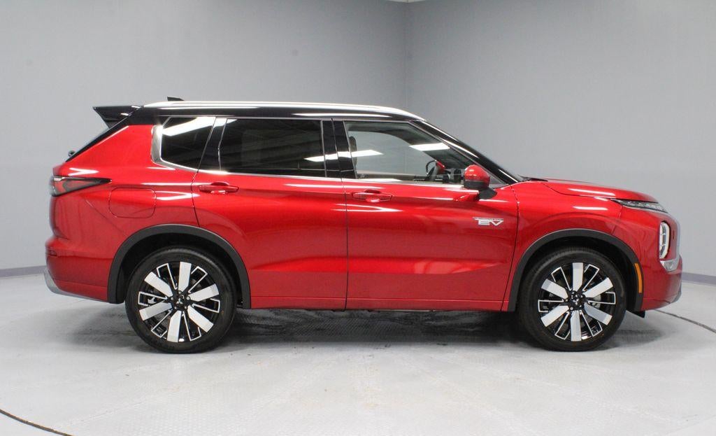 2026 Mitsubishi Outlander Plug-In Hybrid SEL