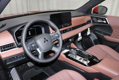 2026 Mitsubishi Outlander Plug-In Hybrid SEL