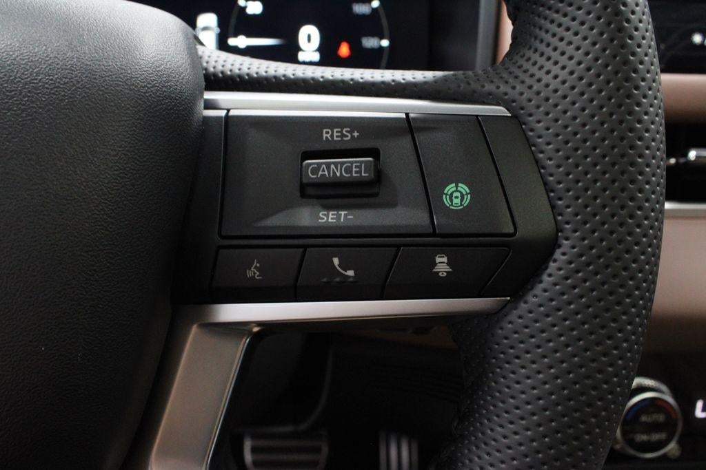 2026 Mitsubishi Outlander Plug-In Hybrid SEL