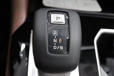 2026 Mitsubishi Outlander Plug-In Hybrid SEL