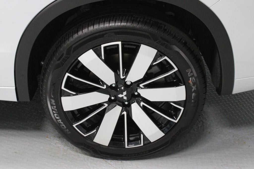 2026 Mitsubishi Outlander Plug-In Hybrid SEL