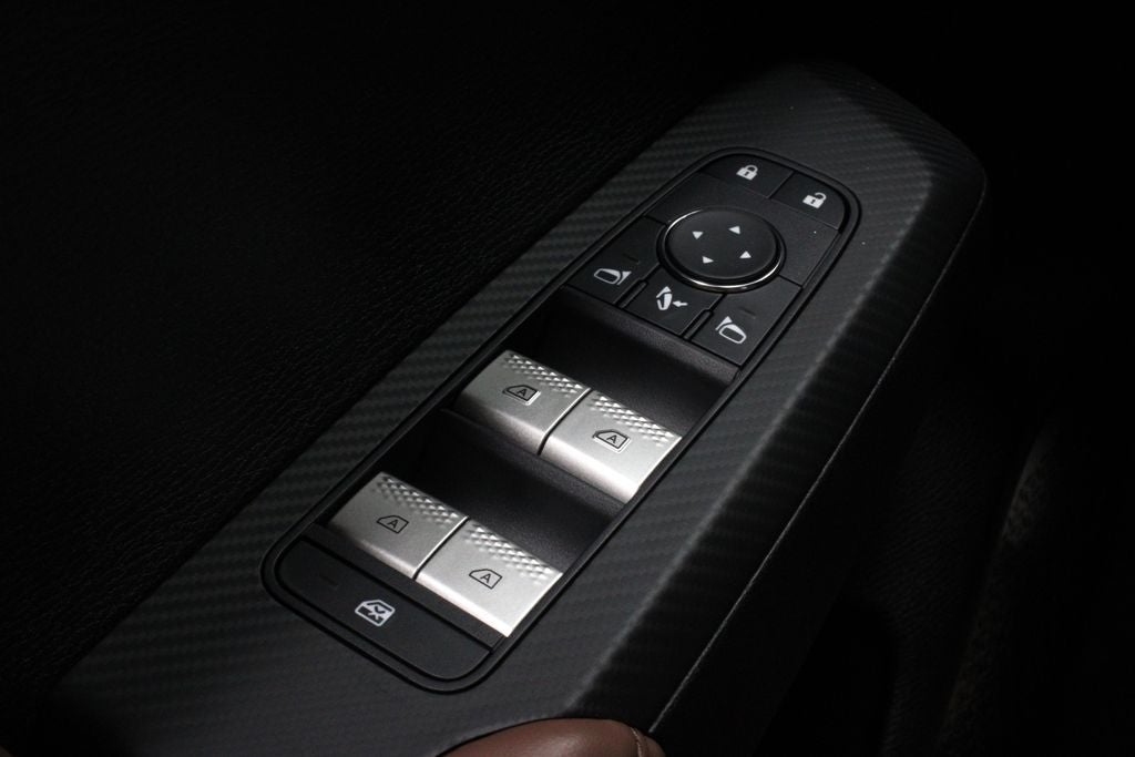 2026 Mitsubishi Outlander Plug-In Hybrid SEL