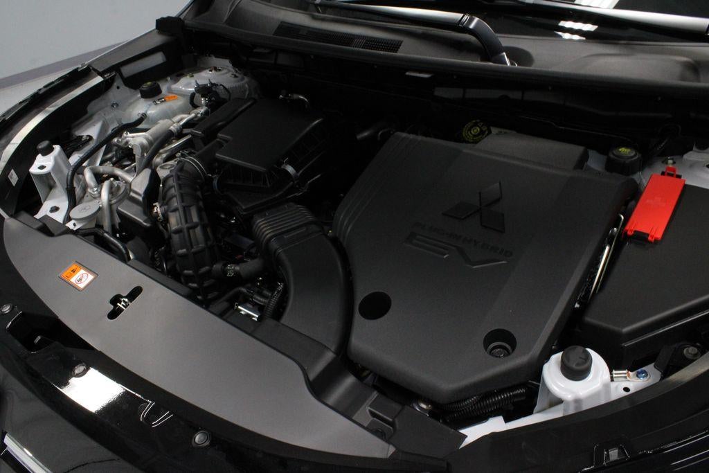 2026 Mitsubishi Outlander Plug-In Hybrid SEL