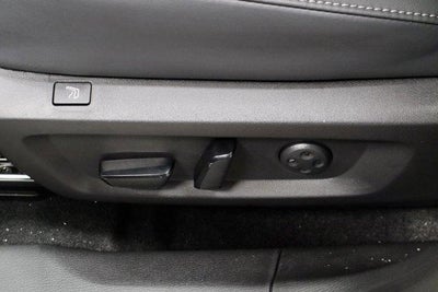 2025 Mitsubishi Outlander Plug-In Hybrid SEL Black Edition