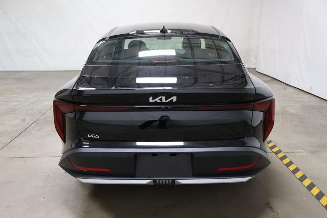 2026 Kia K4 LX