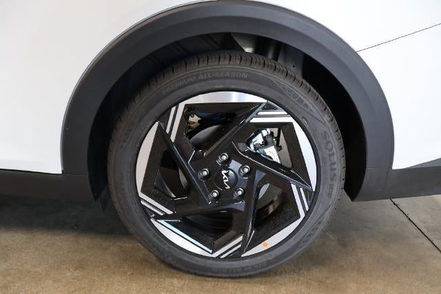 2027 Kia K4 EX