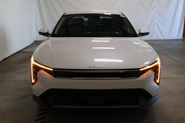 2027 Kia K4 EX