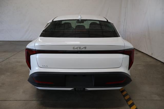 2027 Kia K4 EX
