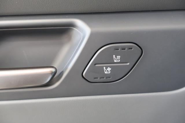 2026 Kia EV9 Light Long Range