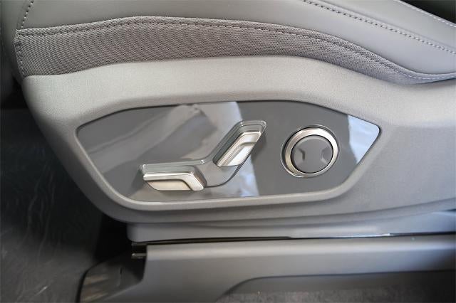 2026 Kia EV9 Light Long Range