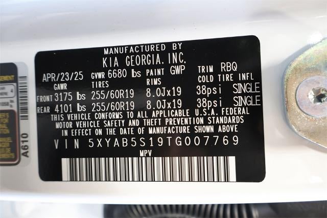 2026 Kia EV9 Light Long Range