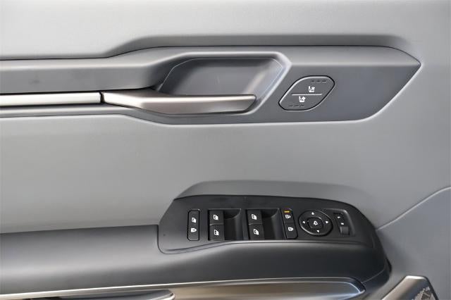 2026 Kia EV9 Light Long Range