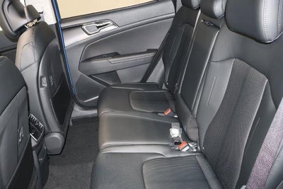 2027 Kia Sportage EX
