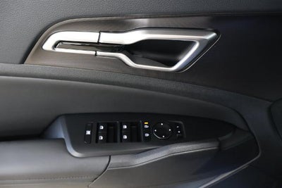 2027 Kia Sportage EX