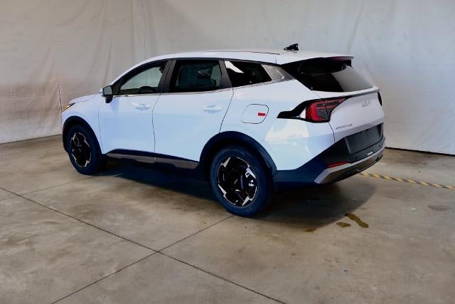 2027 Kia Sportage EX