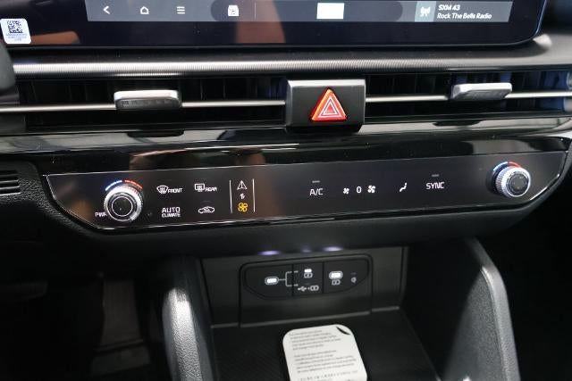 2027 Kia Sportage EX