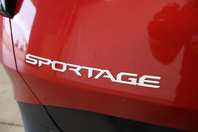 2027 Kia Sportage EX
