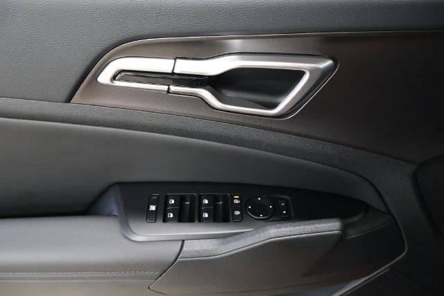 2027 Kia Sportage EX
