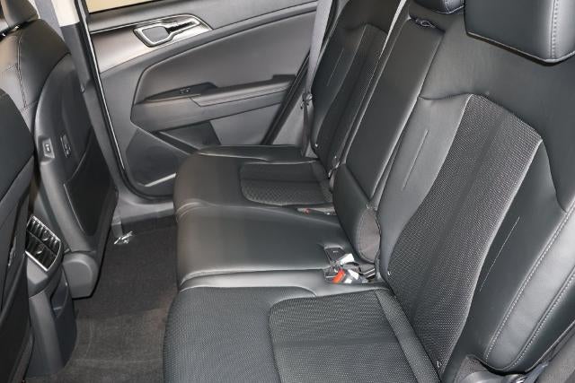 2027 Kia Sportage EX