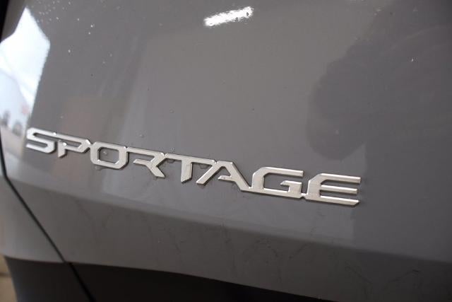 2027 Kia Sportage EX