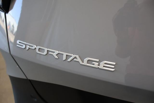 2027 Kia Sportage EX