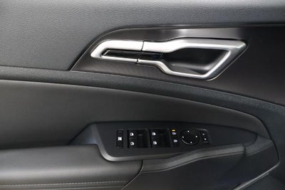 2027 Kia Sportage EX