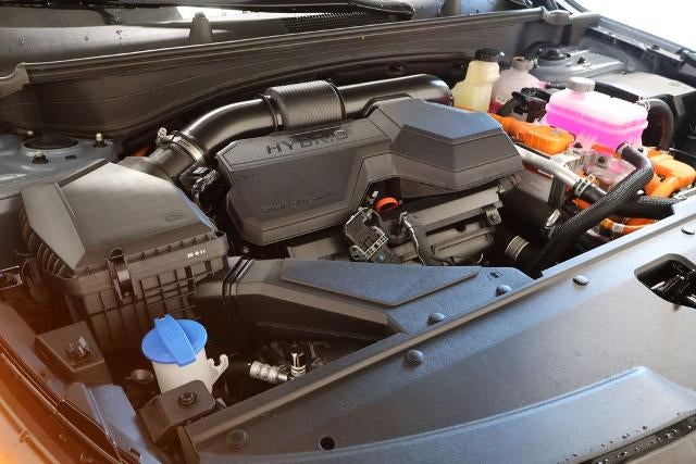 2027 Kia Sportage Hybrid X-Line