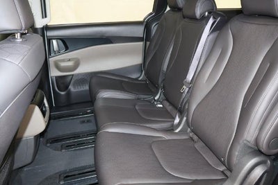 2027 Kia Carnival LXS