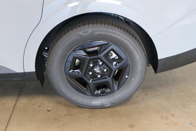2027 Kia Carnival LXS