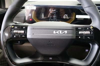 2027 Kia Carnival LXS