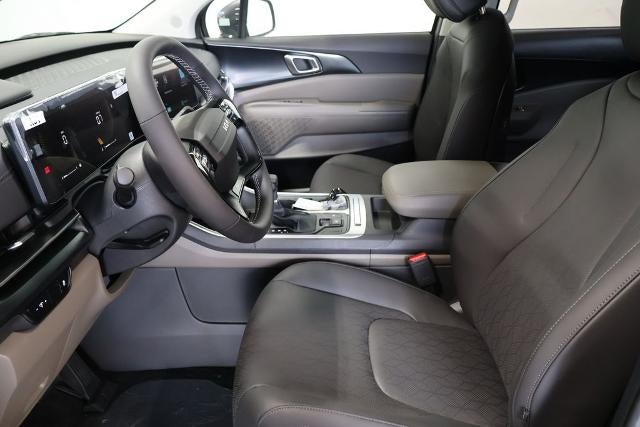 2027 Kia Carnival LXS