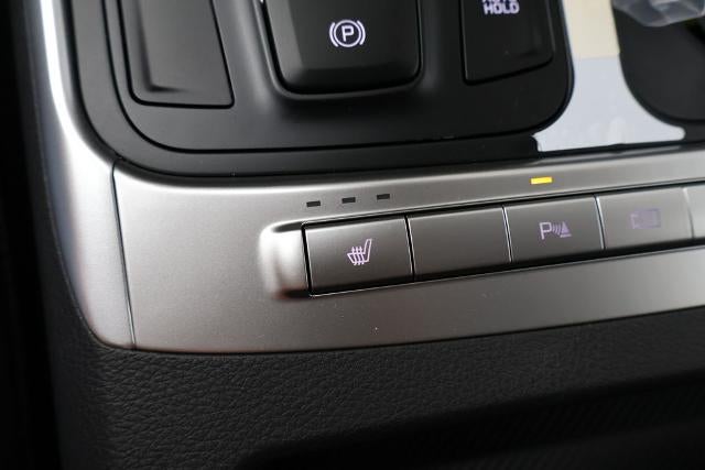 2027 Kia Carnival LXS