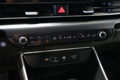 2026 Kia Carnival Base