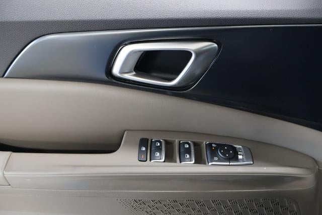 2026 Kia Carnival Base