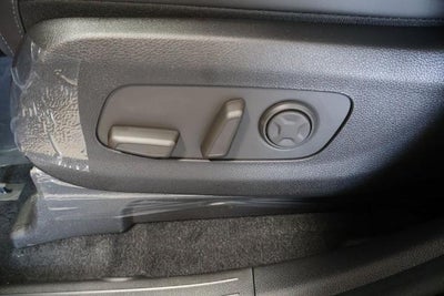 2026 Kia Carnival Base