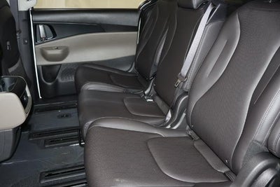 2026 Kia Carnival Hybrid LXS