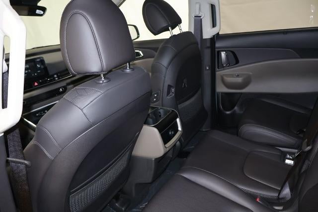 2027 Kia Carnival EX